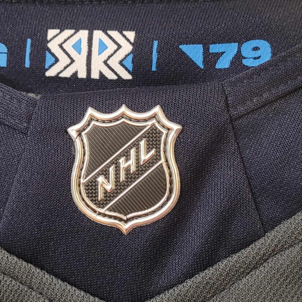 Winnipeg Jets Blake Wheeler #26 Replica jersey - Picture 10 of 16